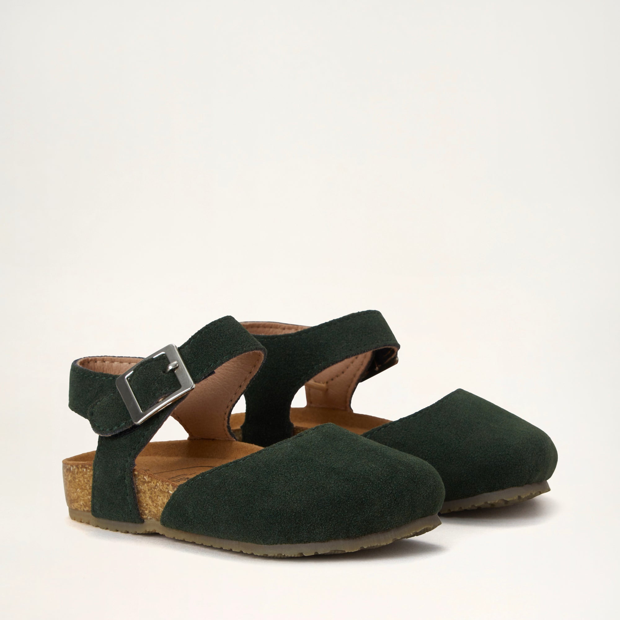 Astrid Sandal